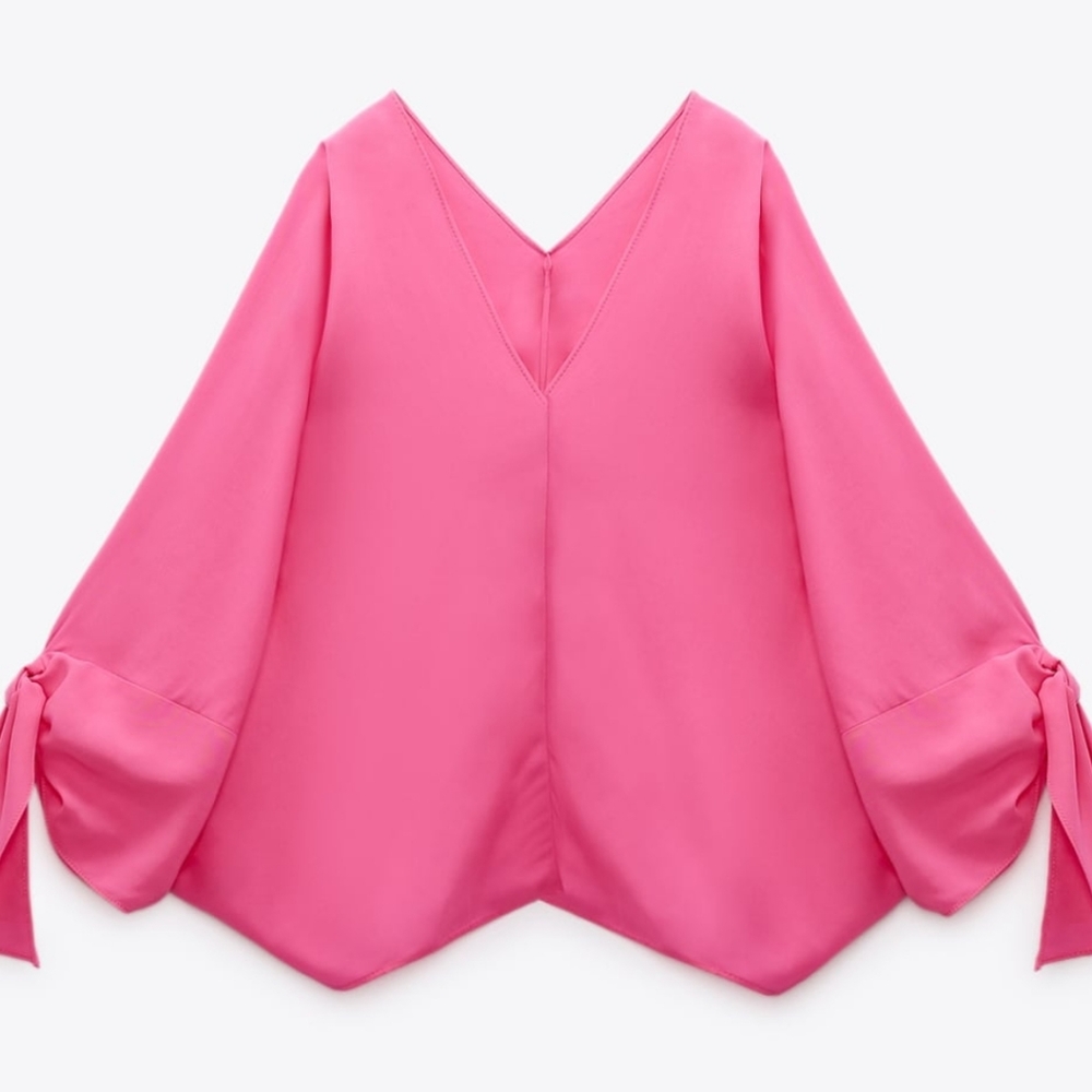 Fluid tied blouse